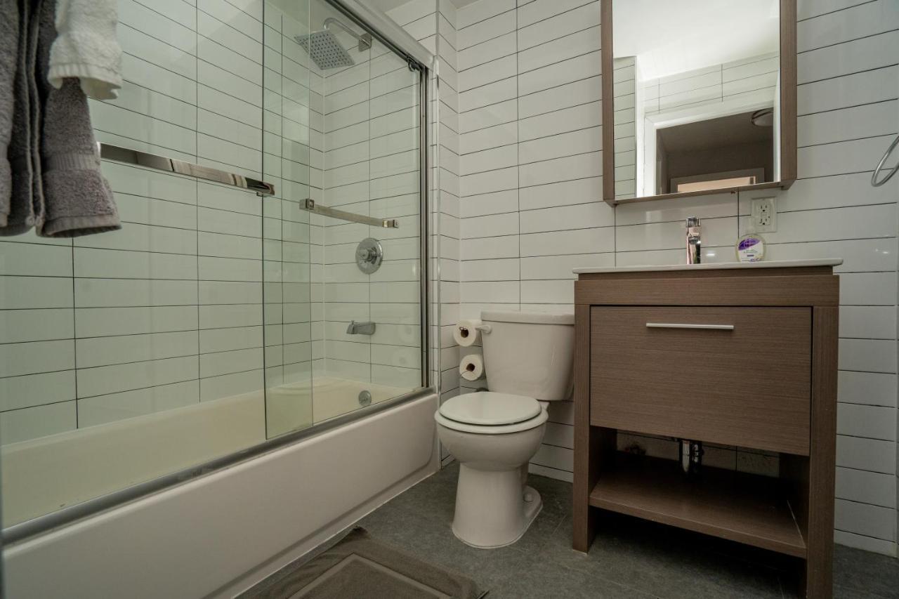 Chelsea Waterside Apartments 30 Day Stays New York City Exterior photo